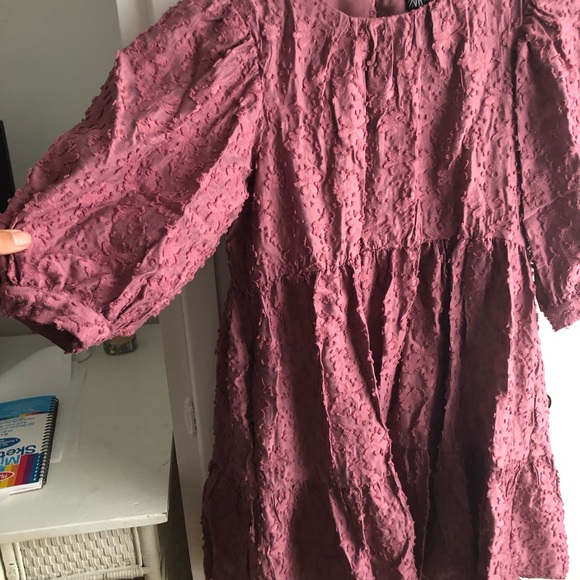 Pink dainty spring dress - Picture 3 of 6